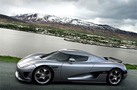 When filled with ethanol, the Koenigsegg CCXR can sprint to 62mph in just 2.7 seconds, 0-124mph in 8.9 seconds and has a claimed top speed in excess of 250mph.